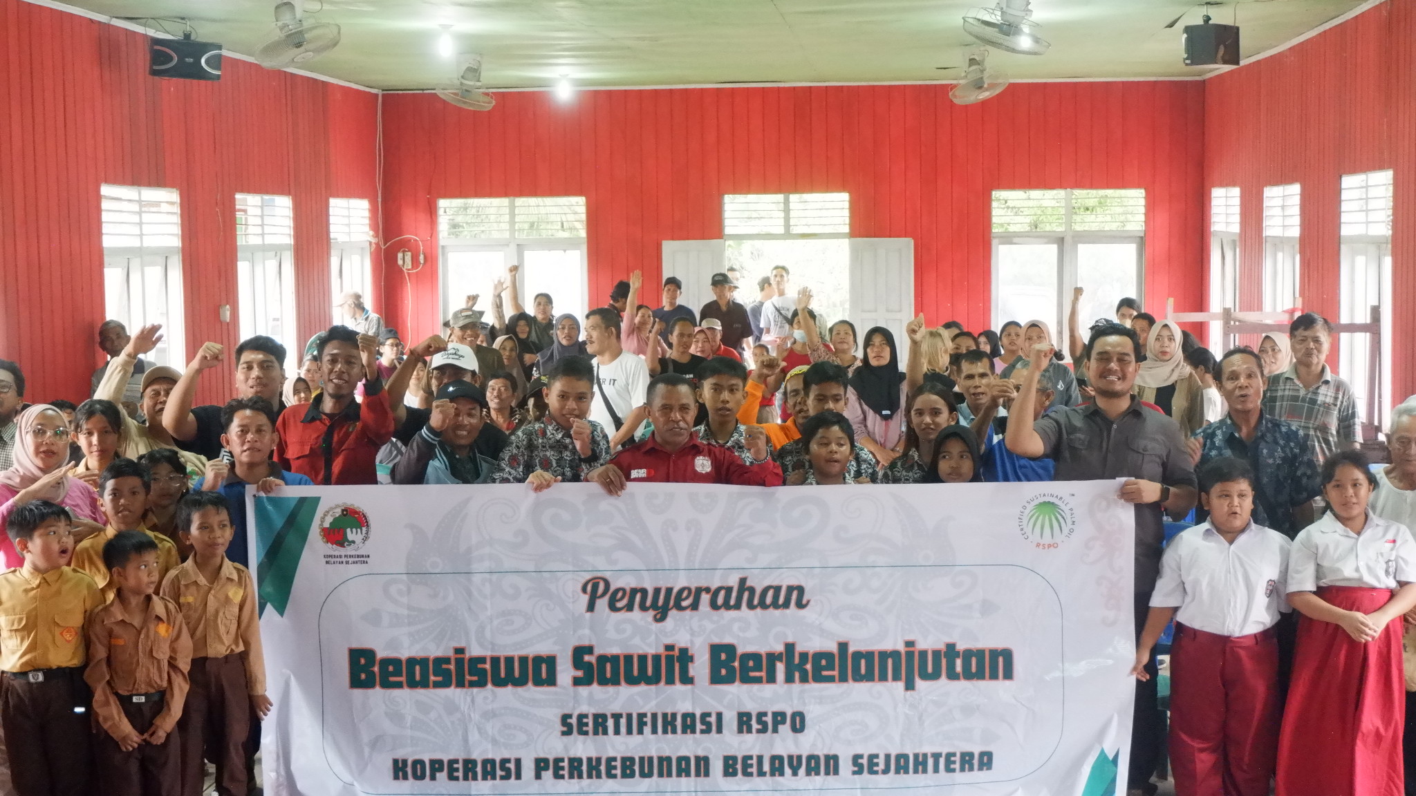 Berbagi Insentif RSPO Tahap Kedua dan Beasiswa Berkelanjutan untuk Generasi Muda